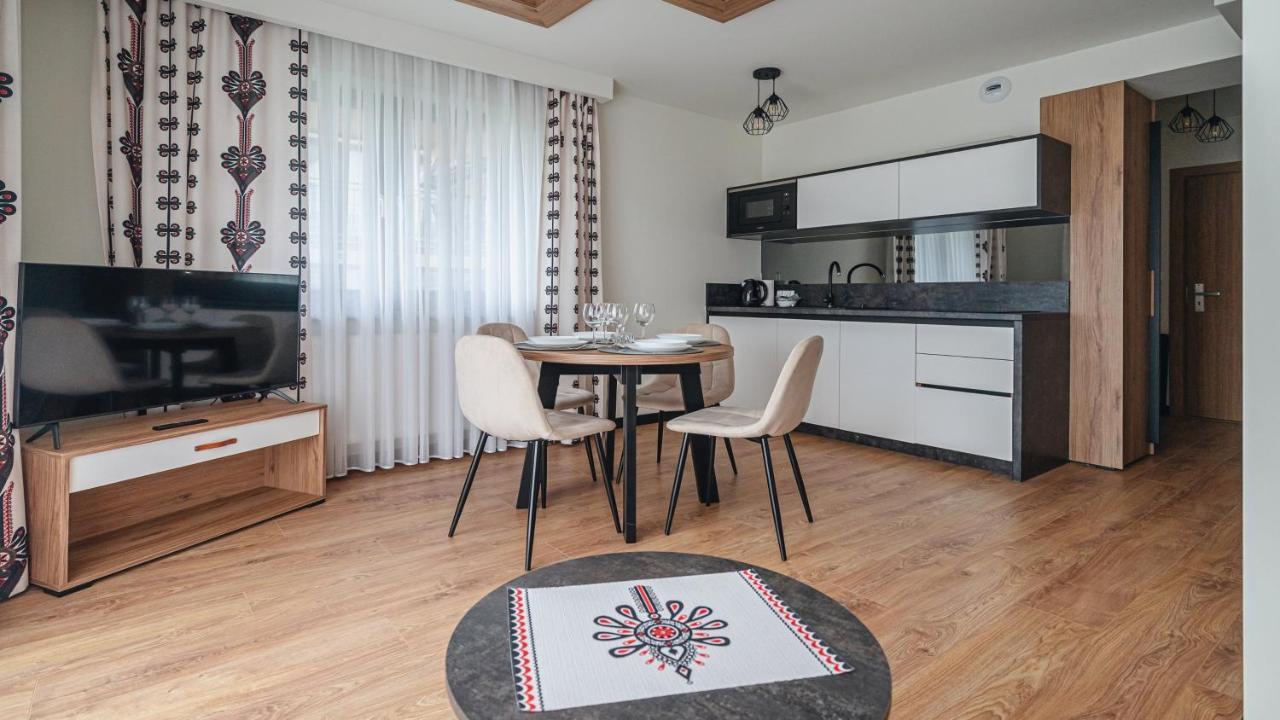 Apartamenty Sun & Snow Resorts L Bialka Tatrzanska Z Sauna Bagian luar foto