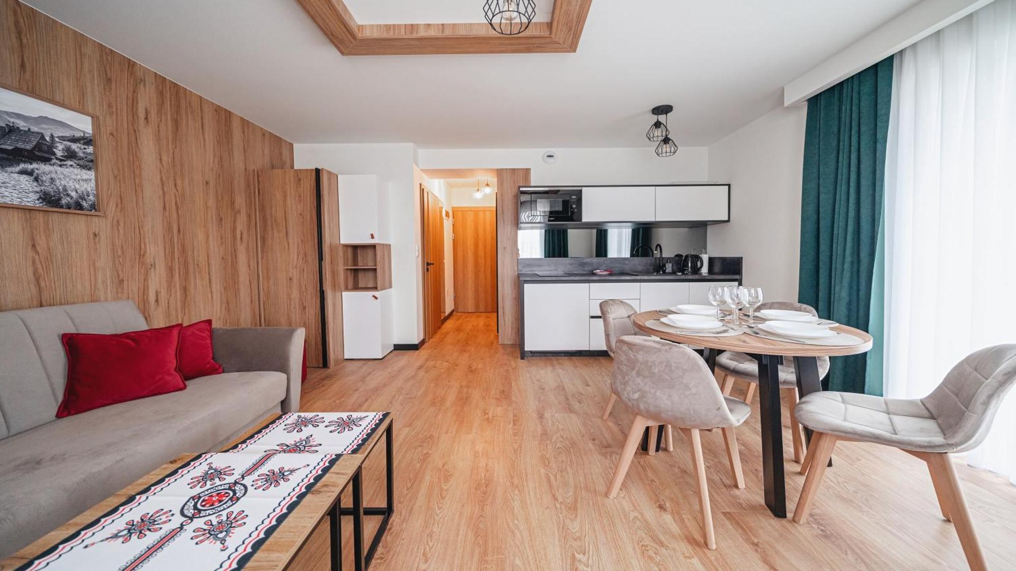 Apartamenty Sun & Snow Resorts L Bialka Tatrzanska Z Sauna Bagian luar foto