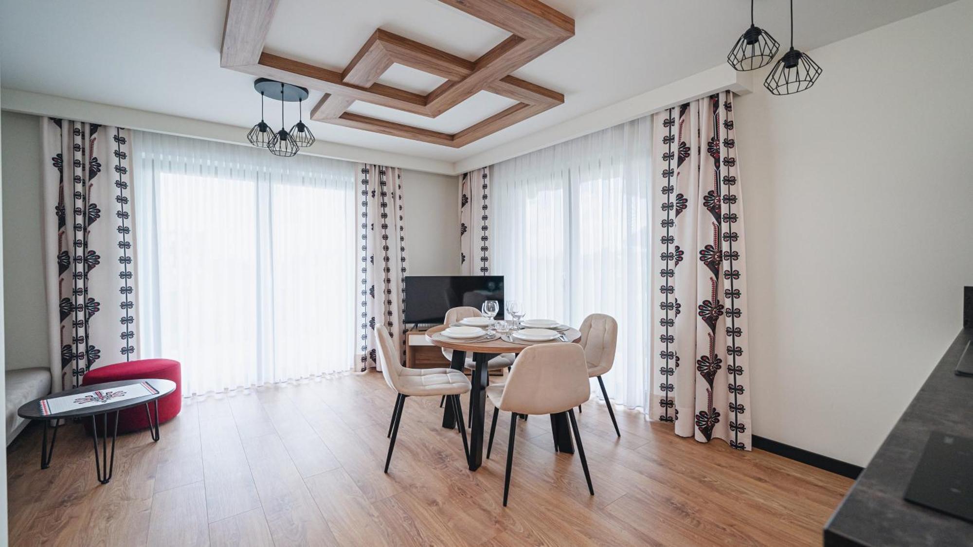 Apartamenty Sun & Snow Resorts L Bialka Tatrzanska Z Sauna Bagian luar foto